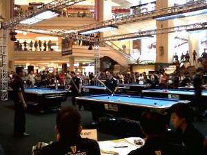 2010GuinnessWSOPDay1001